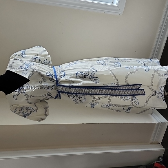 Beautiful summer dress - Picture 5 of 5